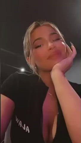 Boobs Kylie Jenner Tits gif