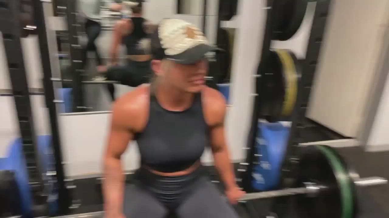 Blonde Fitness Gym Muscular Girl Swedish Workout gif
