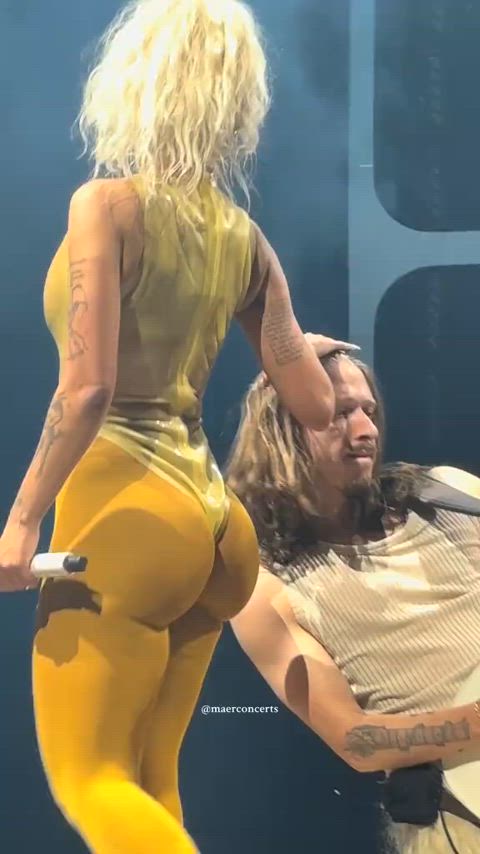 ass celebrity phat ass celebs thick-booty gif