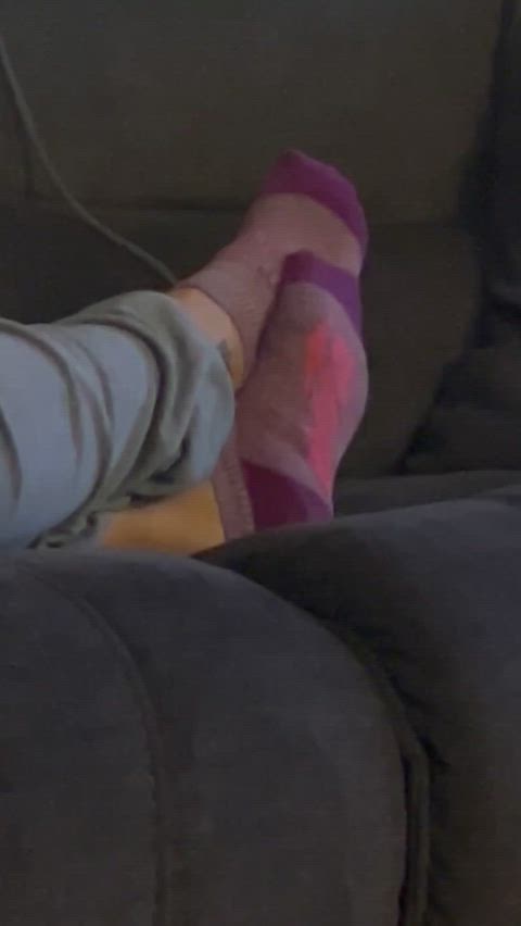 Purple Avia’s 🧦 Foot Play 🥵