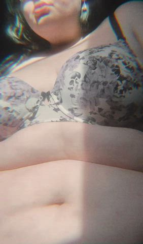 BBW Belly Button Bra SSBBW gif