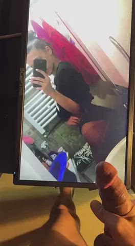 Cumtributing only hot girls. Send sample, best gf gets cumtribute. Looking for a