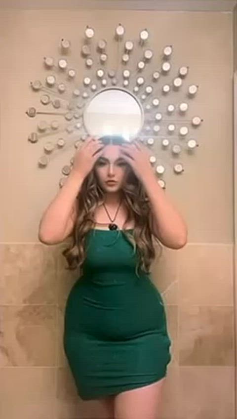 alejandra gil sbbw stomach tits gif