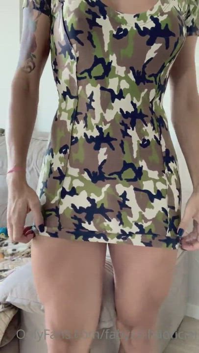 Fabyzinha in Camouflage 😍 🍆