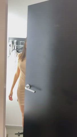 Ass Brunette Dancing gif