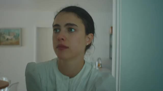 Margaret Qualley - new music video