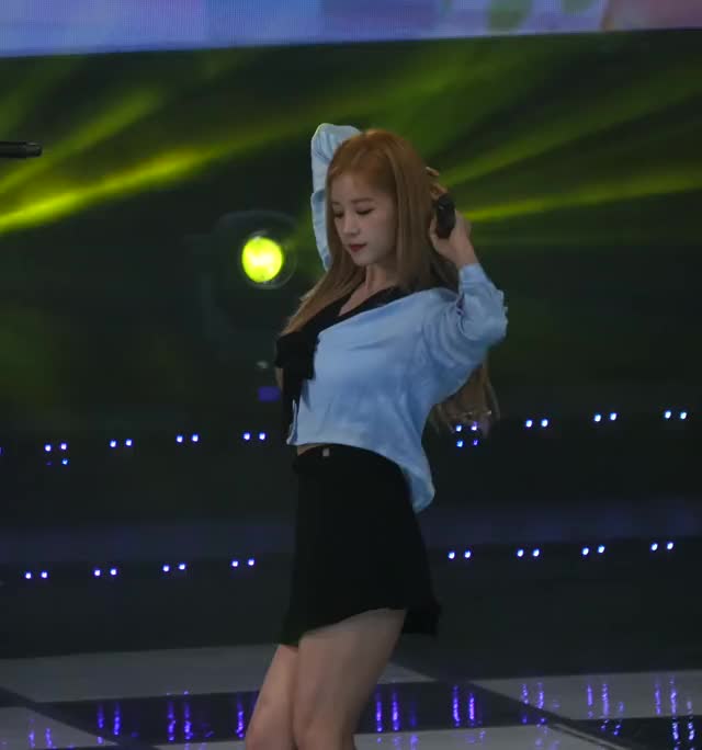 Apink Chorong Blonde Babe