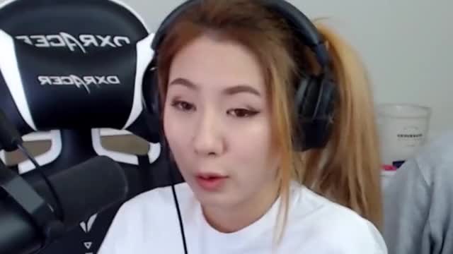 LESLIE's CIM | ANGRY JANET | KDA DANCE CLASS | JOAST BARBARIAN - Daily Dose