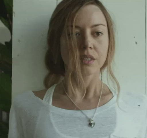 aubrey plaza sexy sexy voice gif