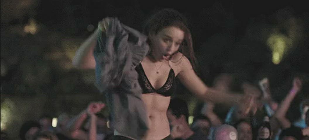 joey king underwear wet gif