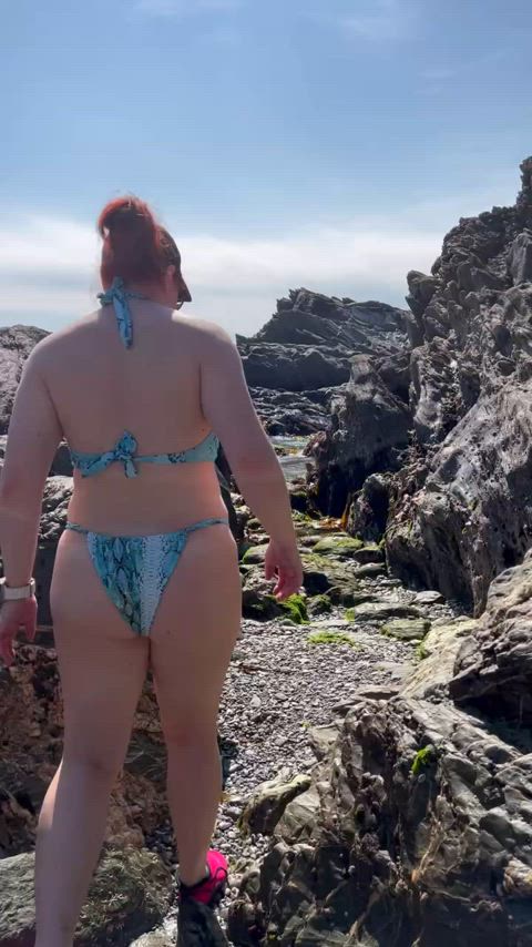 ass bikini booty british chubby curvy milf natural outdoor pale gif