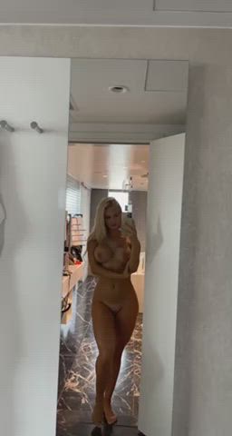 Big Ass Blonde Naked gif