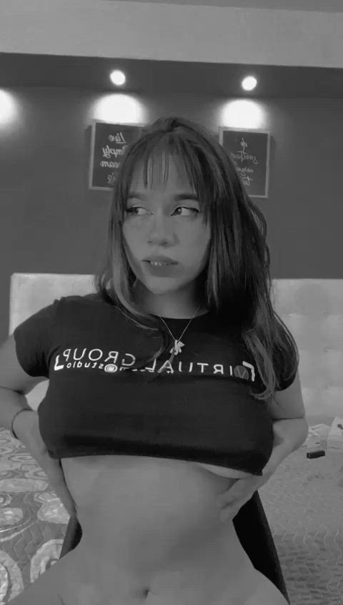camgirl model seduction sensual teen teens webcam gif
