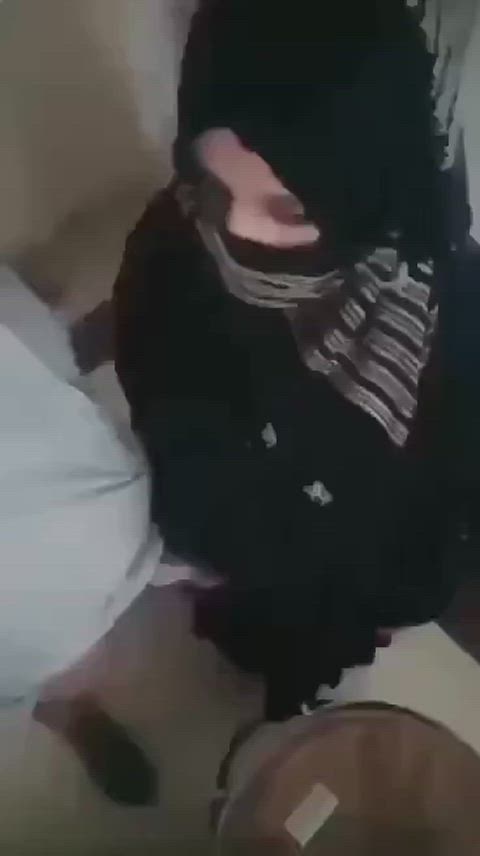 handjob hijab muslim gif