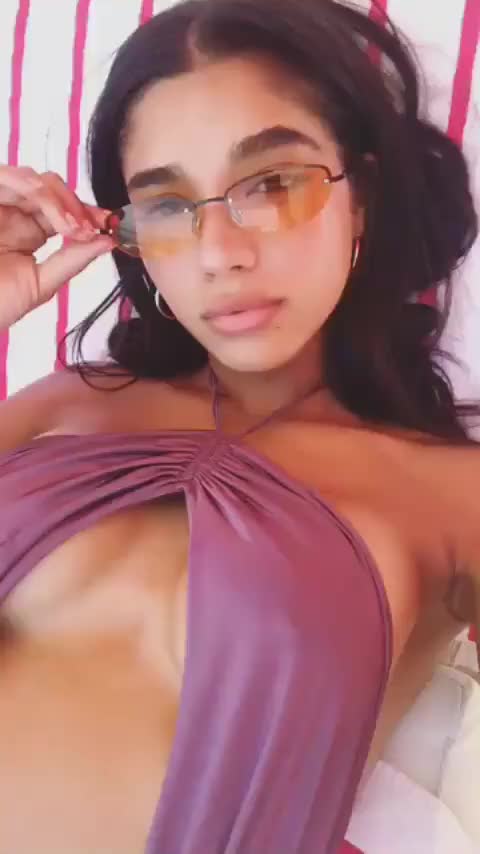 Yovanna Ventura thefappeningblog.com