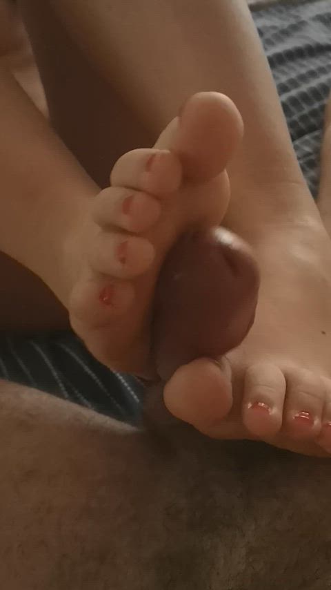 cum on feet feet feet fetish foot foot fetish footjob gif