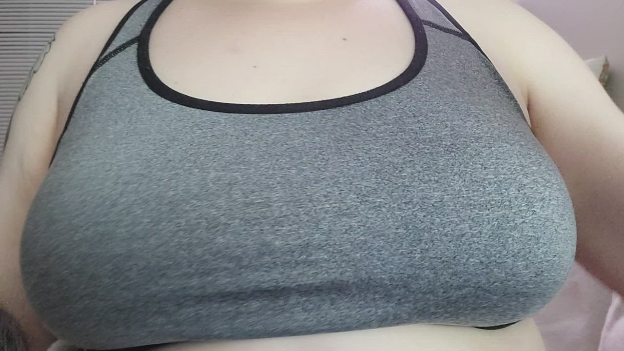 Post-workout titty drop ??