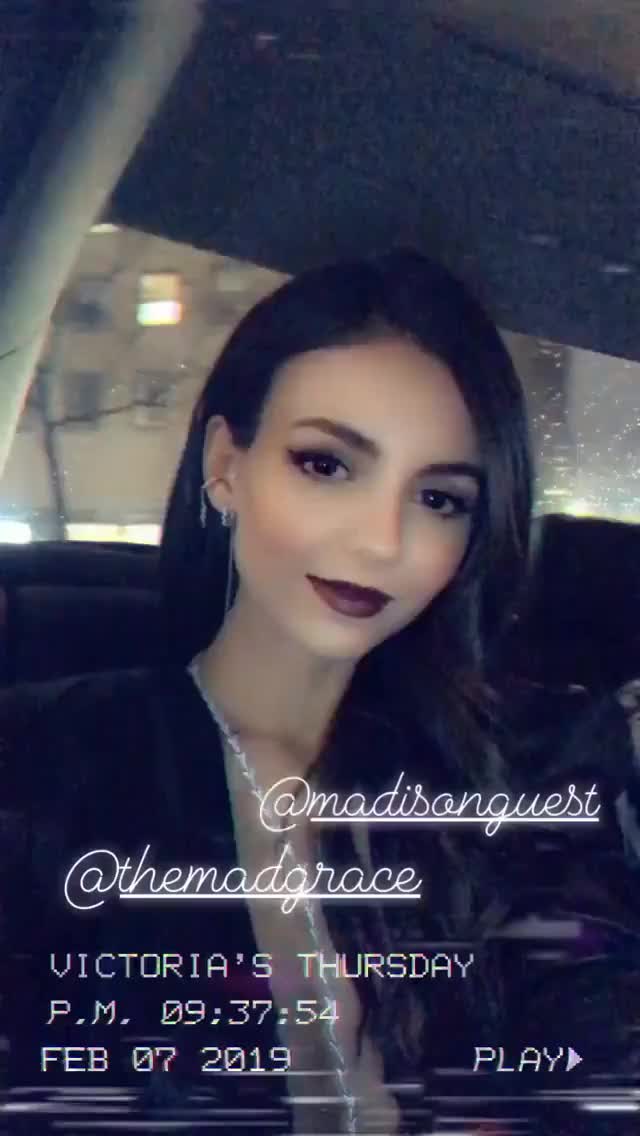 Victoria Justice Sexy