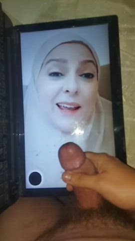 arab egyptian hairy cock hijab milf masturbating muslim solo tribbing tribute gif