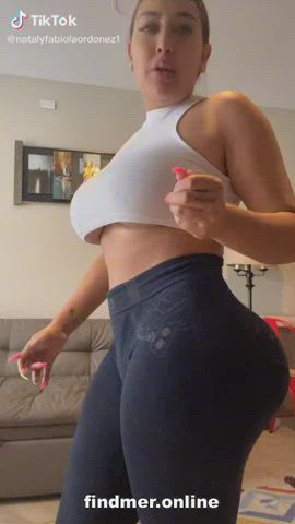 Amateur Big Tits Boobs Booty Hardcore Homemade Teen TikTok Tits gif