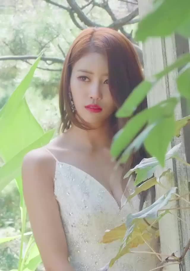 mijoo white 1 b 러블리즈