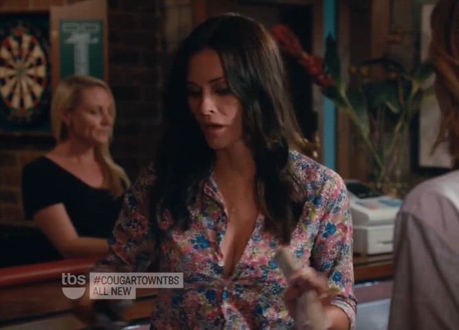 big tits cleavage courteney cox gif