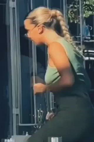 boobs bouncing bouncing tits celebrity jiggling tits gif