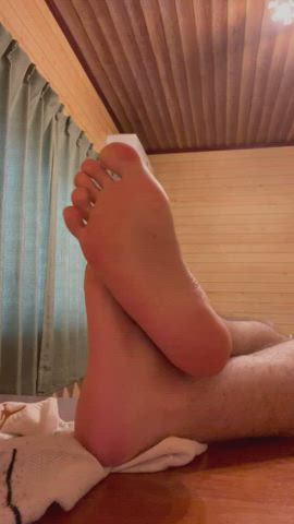 feet foot fetish foot worship gay japanese jock male dom soles gif