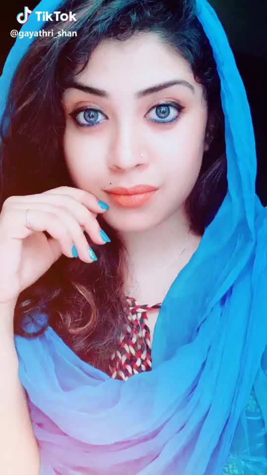 ?? #punjabi #blueeyes #blue #tiktokindia #slowmo #honeysingh