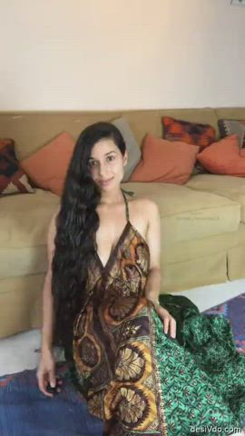 Amateur Babe Desi Sex Sri Lankan Teasing Teen gif