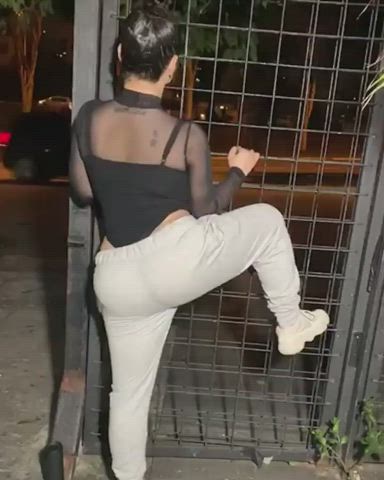 big ass brazilian brunette celebrity twerking gif