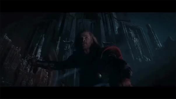 Thor Lightning Strike Chris Hemsworth