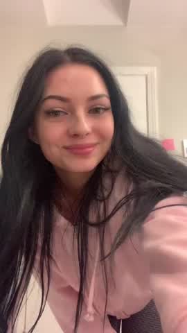 Cute Teen TikTok gif