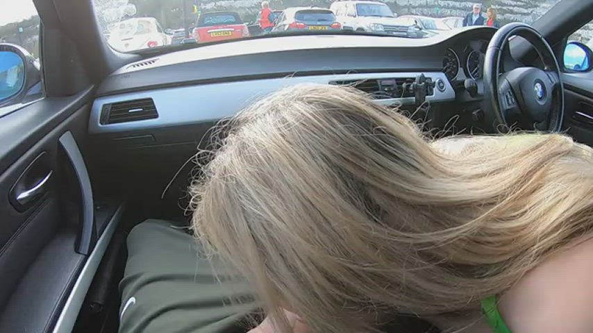 Blowjob in the car