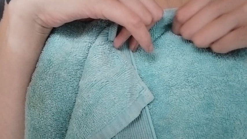 My towel fell