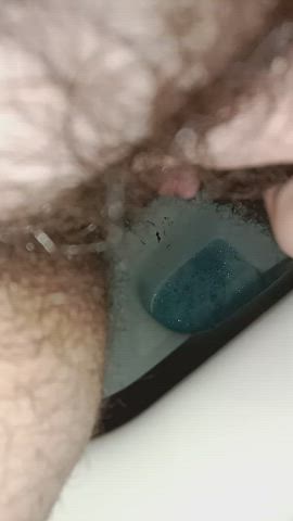 [M21] Who would like to taste my pee?