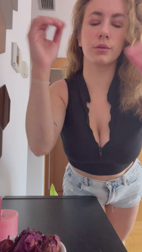 big ass big tits jean shorts gif