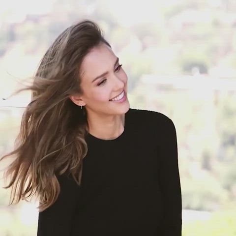 celebrity jessica alba photoshoot gif