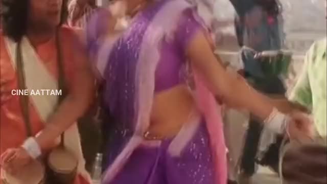 RAASI BOOB SHAKE