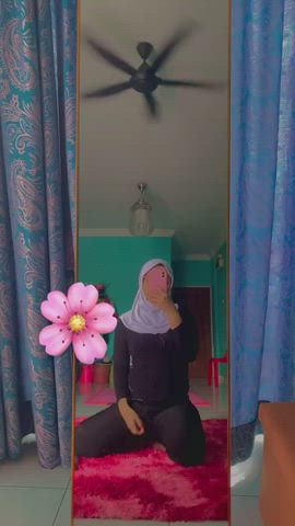 hijab malaysian mirror teasing gif