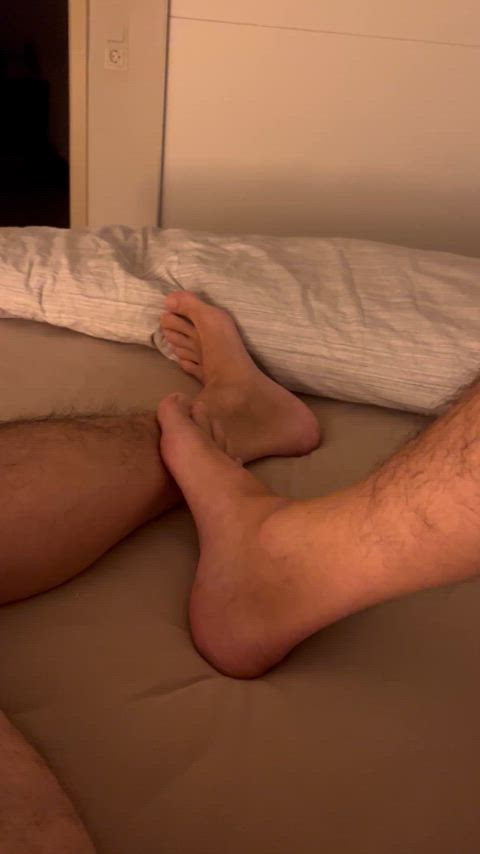 amateur feet hairy uncut gif