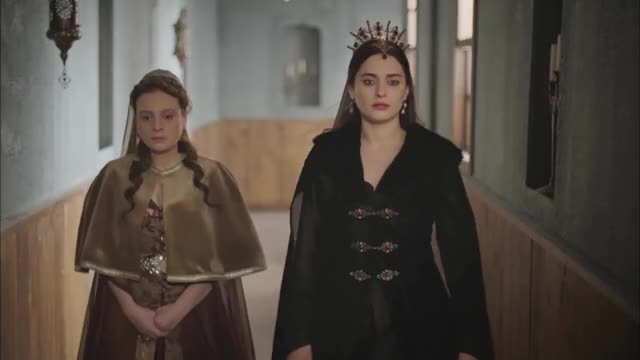 Muhteşem Yüzyıl: Kösem 8.Bölüm |Halime Sultan walking