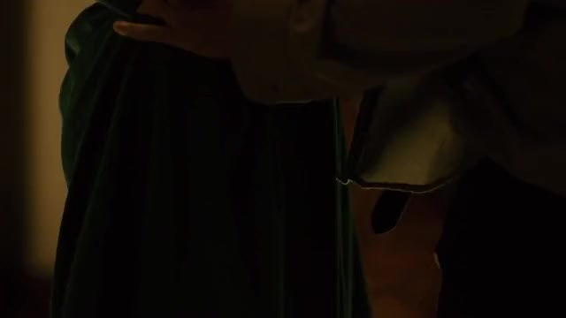 Evan Rachel Wood topless sex plot (Charlie Countryman)