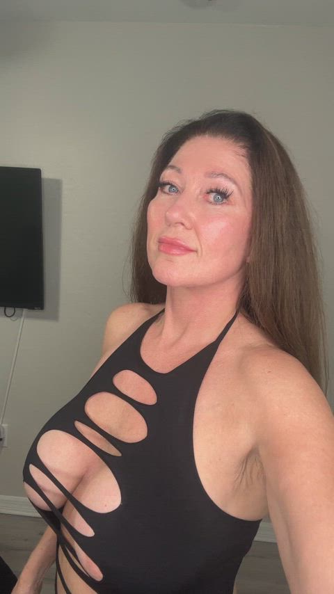 big tits gilf milf onlyfans tits gif