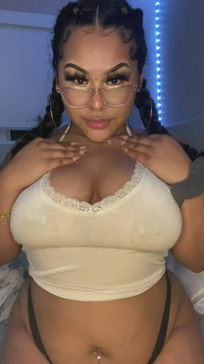 Tittie drop 🍒