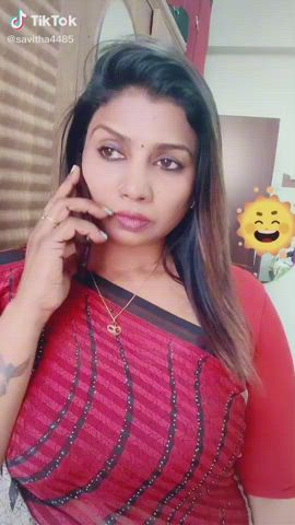 TikTok Indian MILF Saree gif