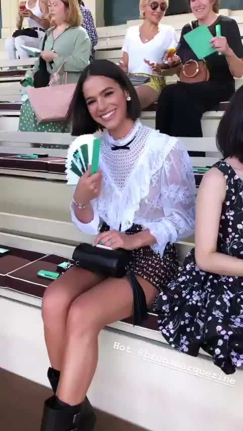 Bruna Marquezine