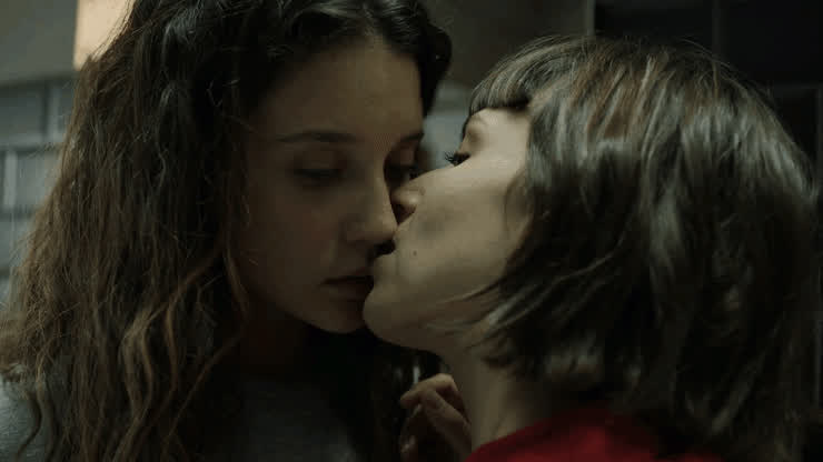 spanish celebrity lesbian kissing gif