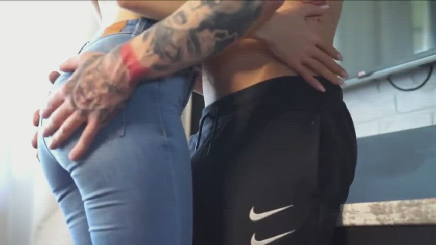 Booty MILF Mom gif