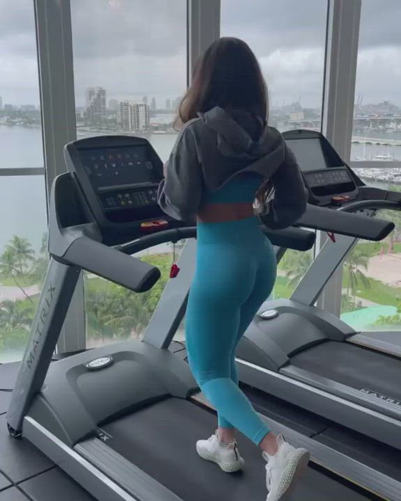 Booty Fitness Latina gif